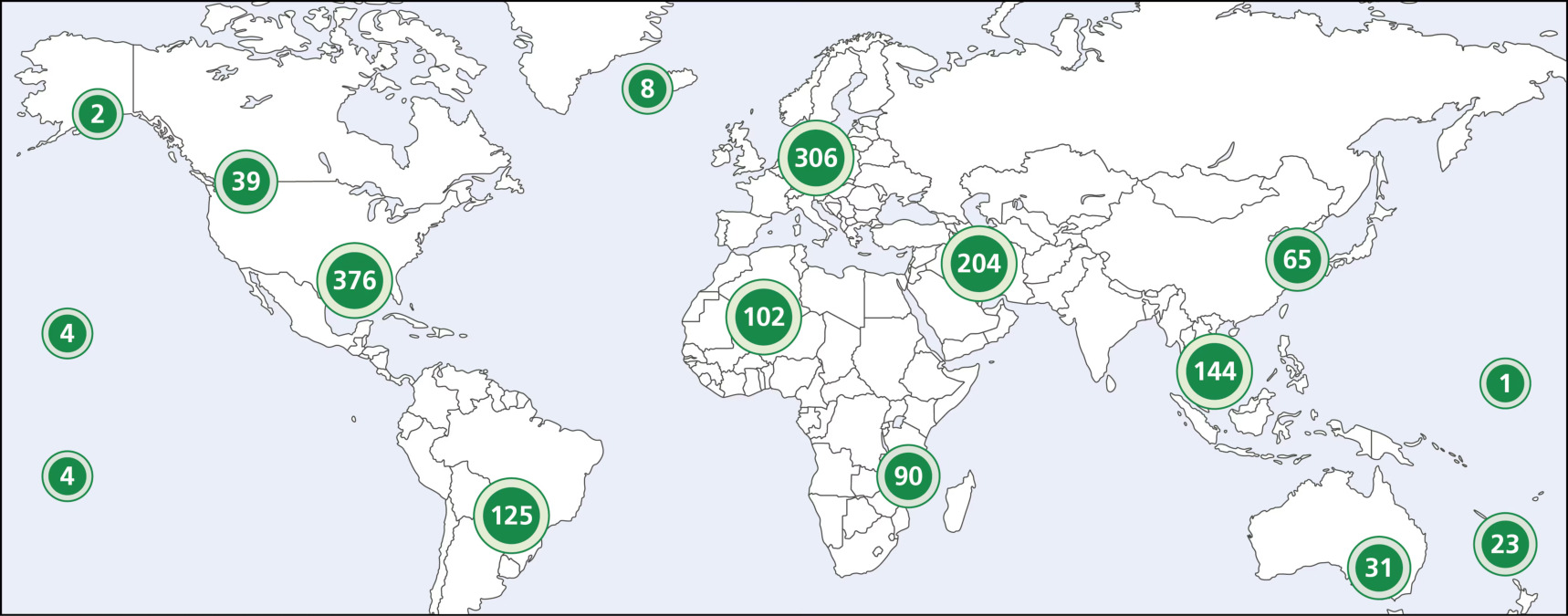 图 2.16 根服务器的数量与位置(2024)(Figure 2.16: Number of root servers and locations (2024))
